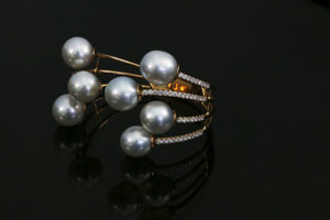 web-ps-bangle-of-ssp-and-micro-set-diamond-lines-in-rose-gold